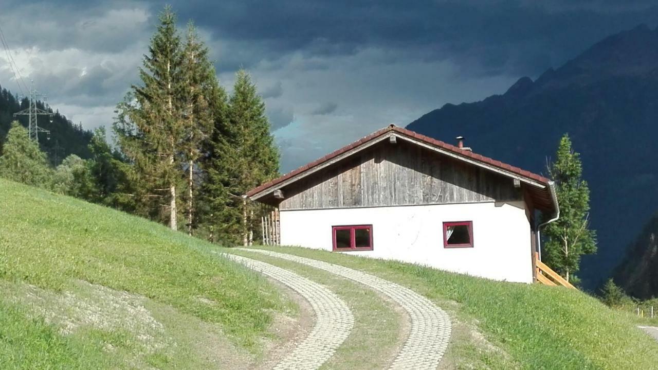 Ferienhaus Am Wallnerhof ฟลาทอาค ภายนอก รูปภาพ